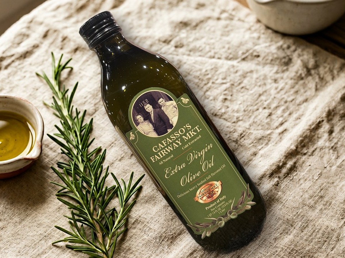 Bottle of Cafasso&rsquo;s Fairway Mkt. Extra Virgin Olive Oil
